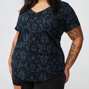 Torrid V-Neck Pocket Tee, 3X